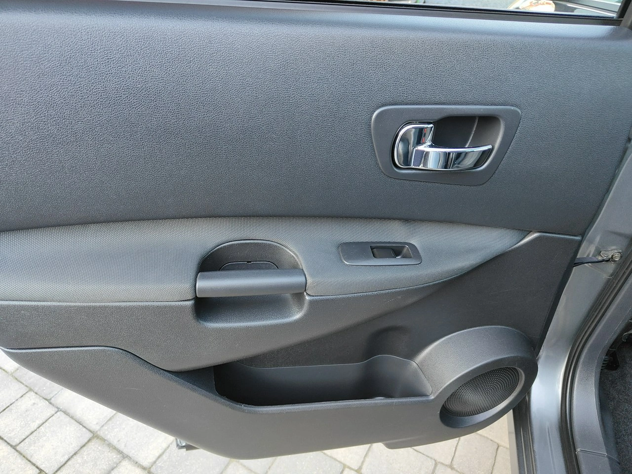 Nissan Qashqai+2 - Zdjęcie 30
