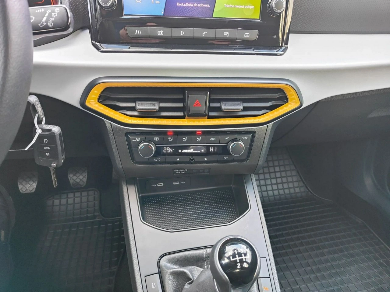 Seat Ibiza - Zdjęcie 11