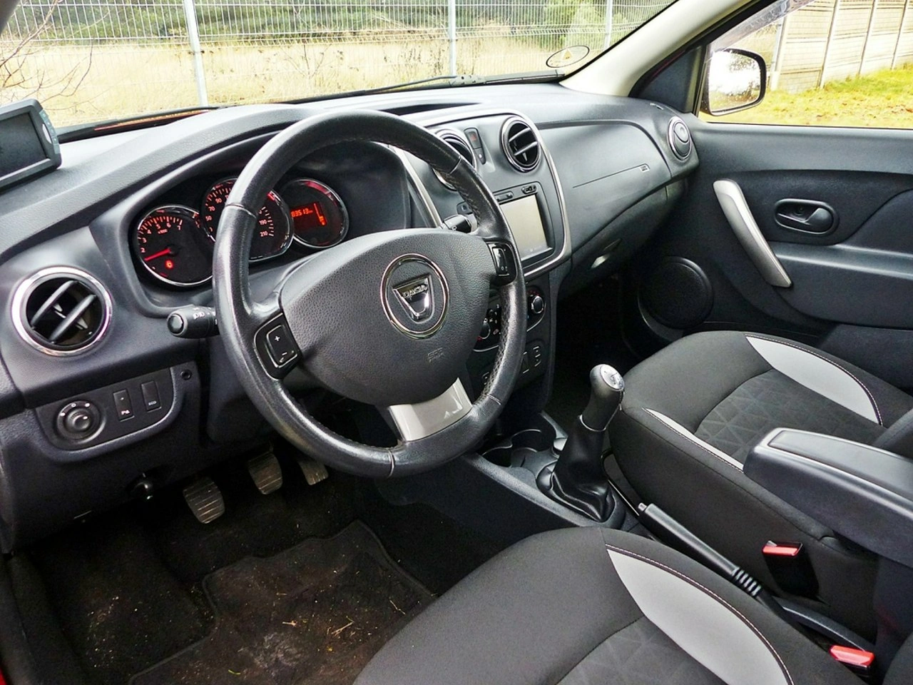 Dacia Sandero Stepway - Zdjęcie 18