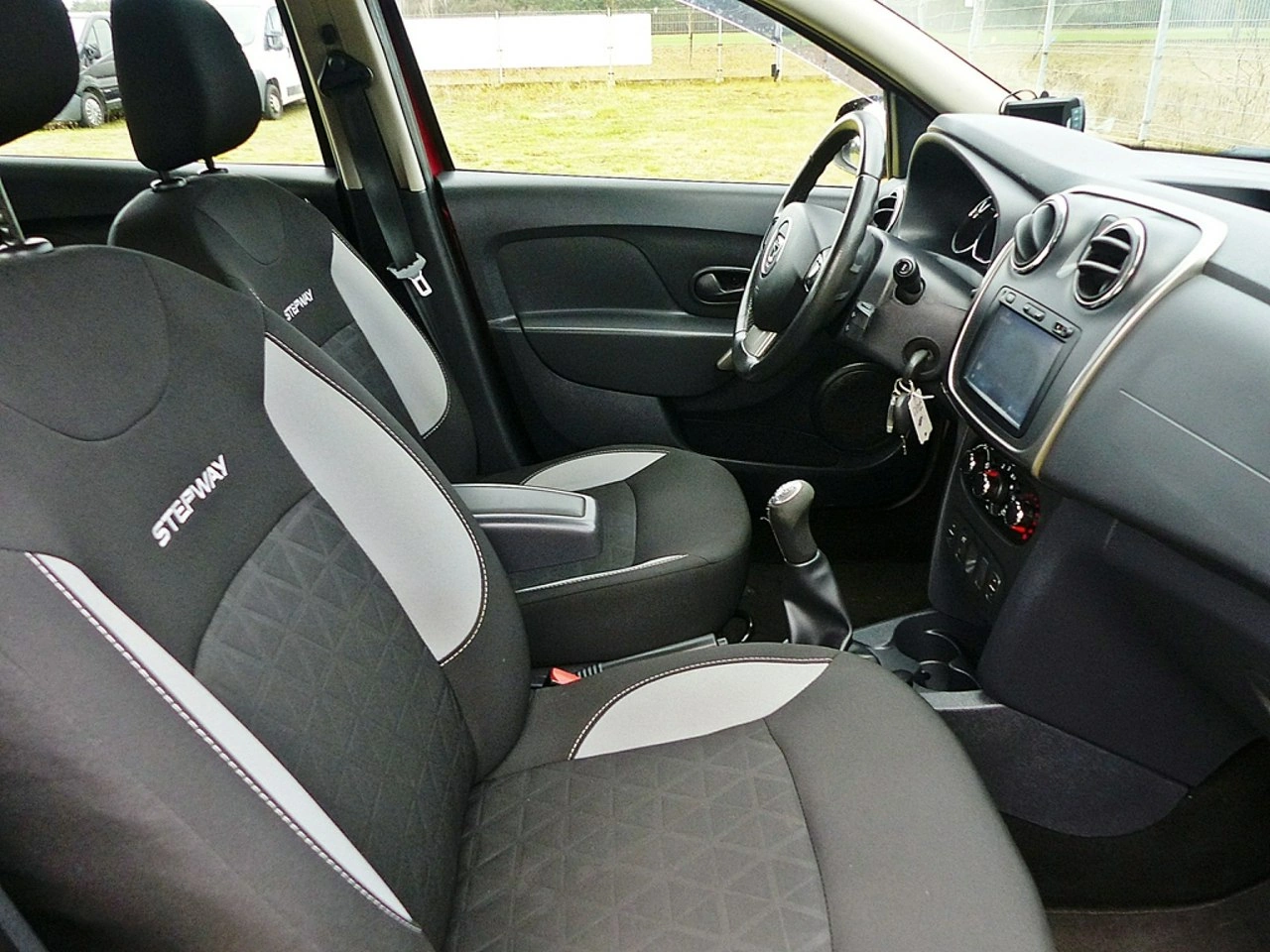 Dacia Sandero Stepway - Zdjęcie 25