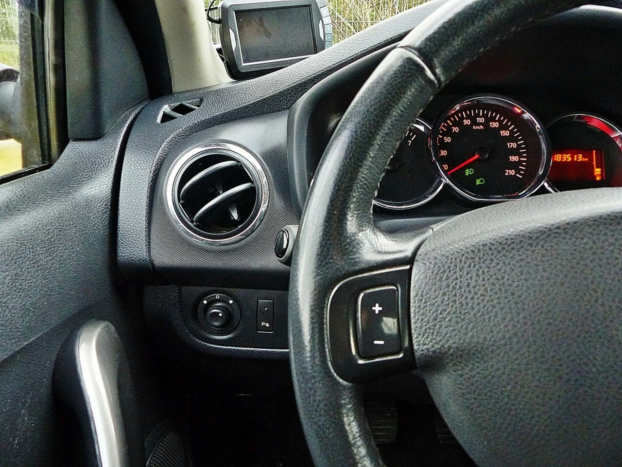 Dacia Sandero Stepway - Zdjęcie 30