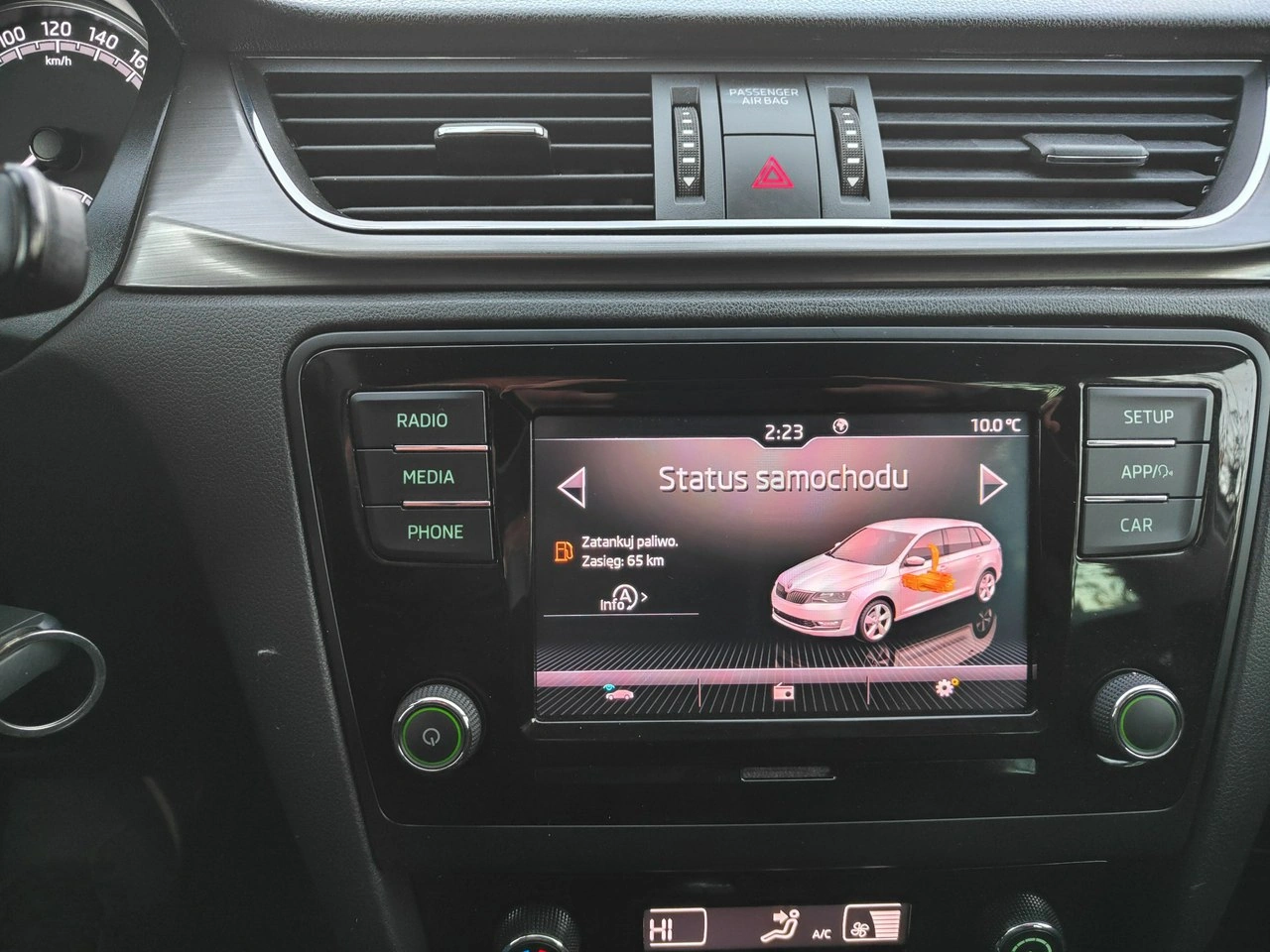Skoda RAPID - Zdjęcie 10