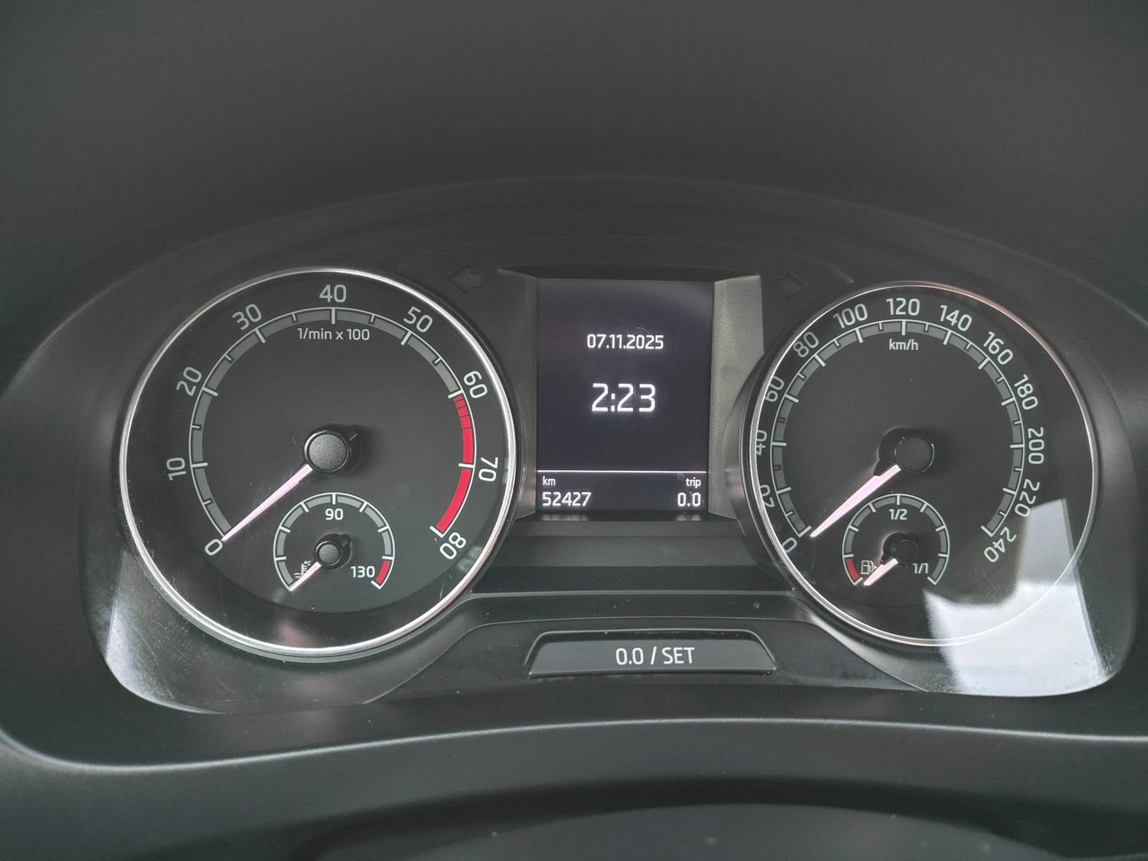 Skoda RAPID - Zdjęcie 8