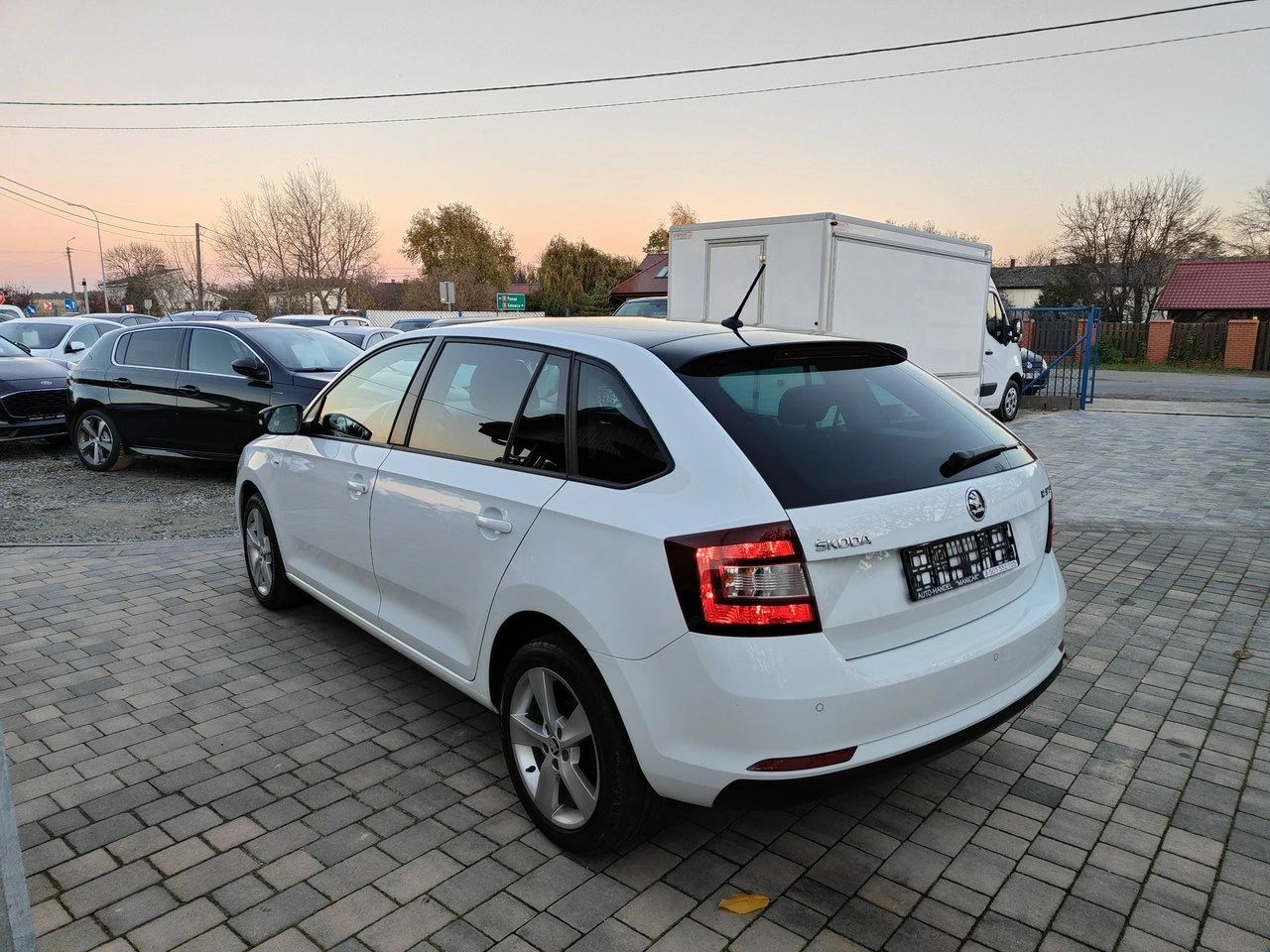 Skoda RAPID - Zdjęcie 3