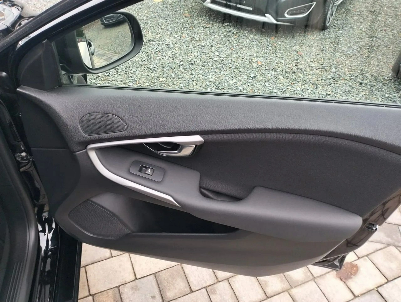 Volvo V40 - Zdjęcie 18