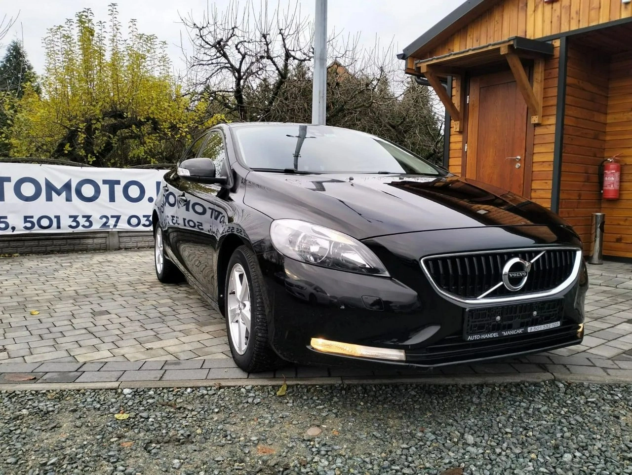 Volvo V40 - Zdjęcie 1