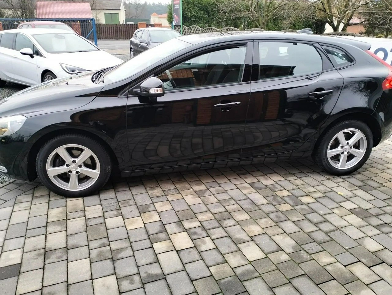 Volvo V40 - Zdjęcie 8