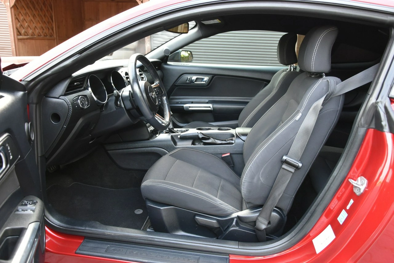 Ford Mustang - Zdjęcie 13