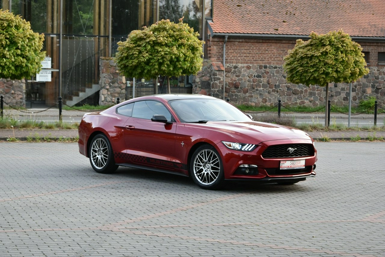 Ford Mustang - Zdjęcie 7
