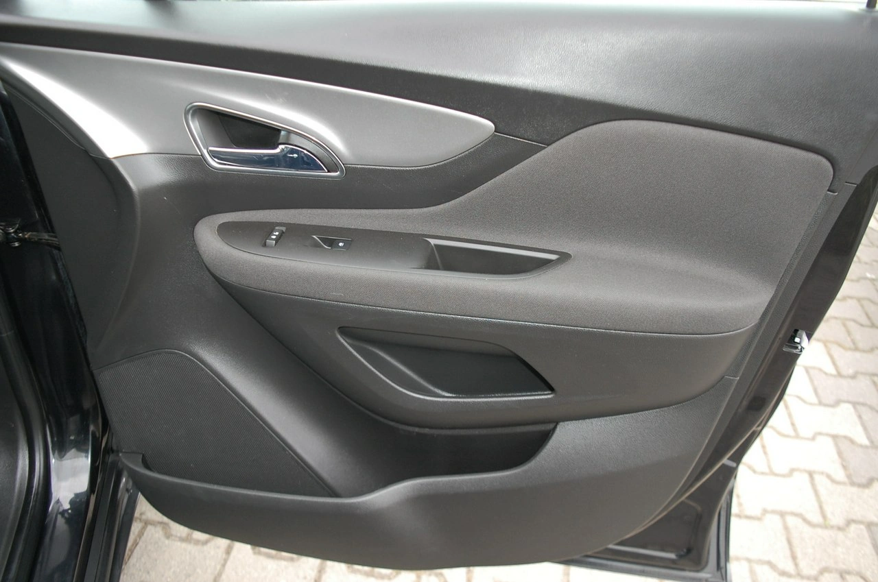 Opel Mokka - Zdjęcie 29