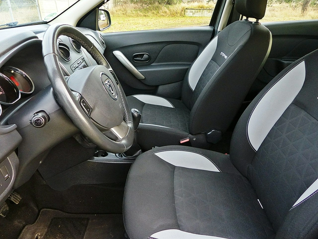 Dacia Sandero Stepway - Zdjęcie 19