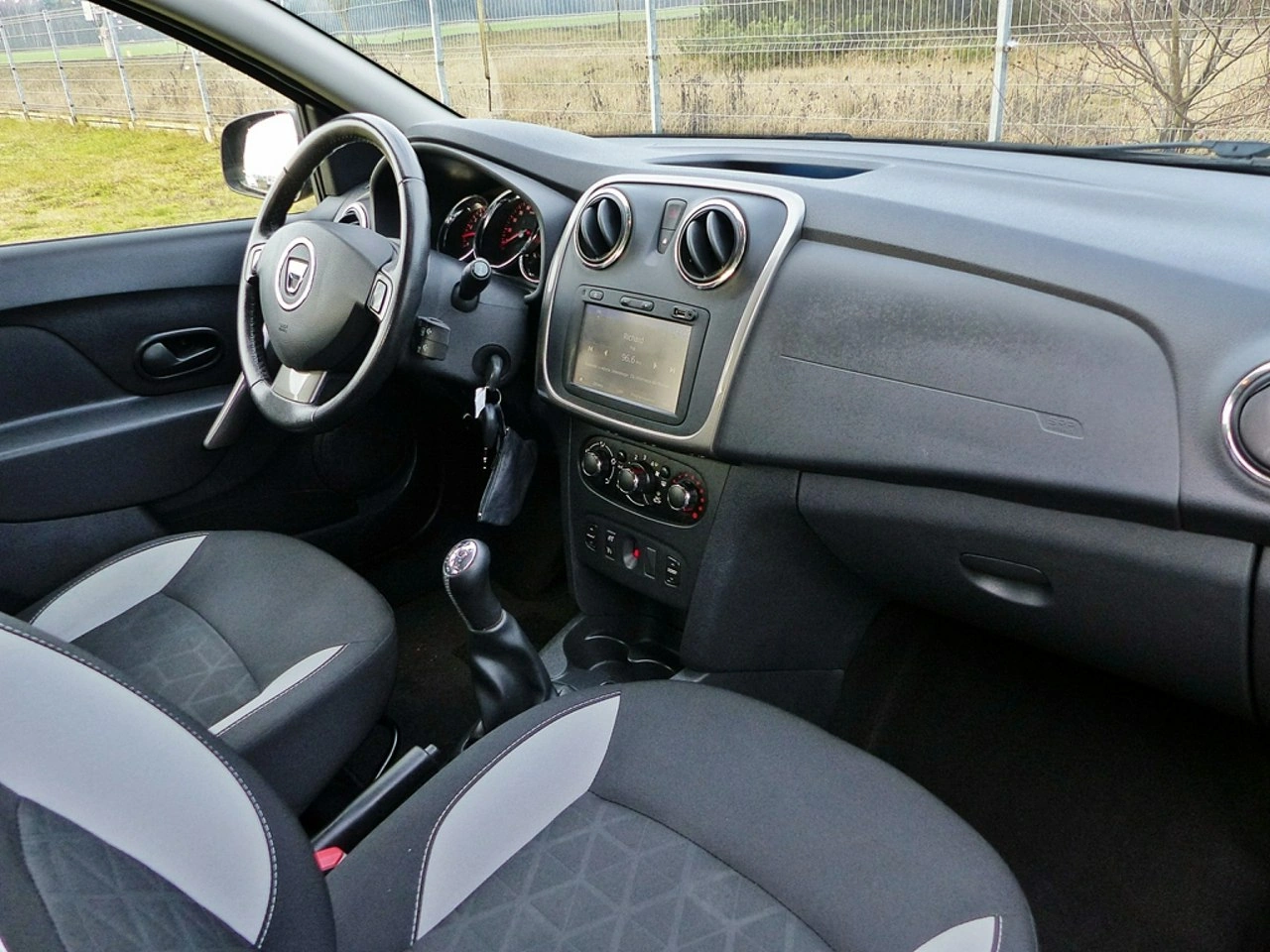 Dacia Sandero Stepway - Zdjęcie 24