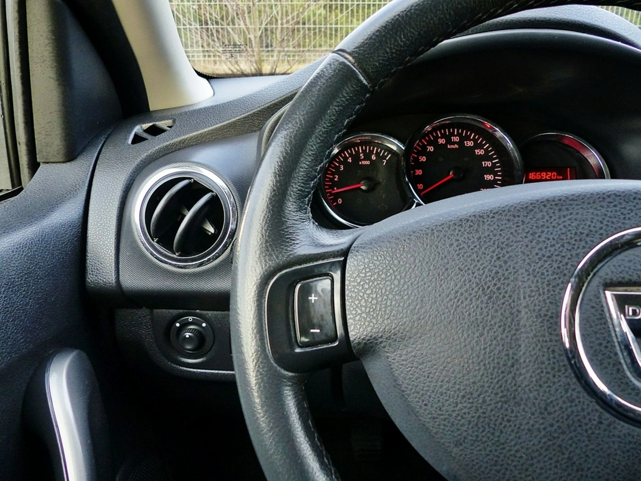 Dacia Sandero Stepway - Zdjęcie 30