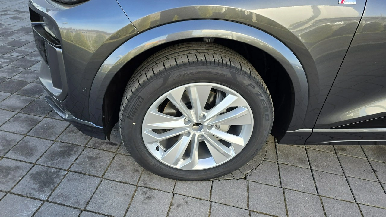 Audi Q6 e-tron - Zdjęcie 3