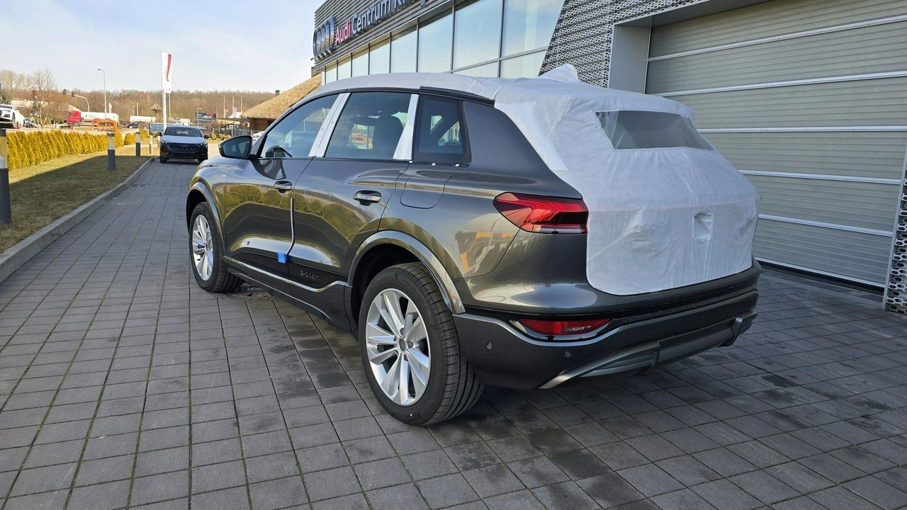Audi Q6 e-tron - Zdjęcie 4