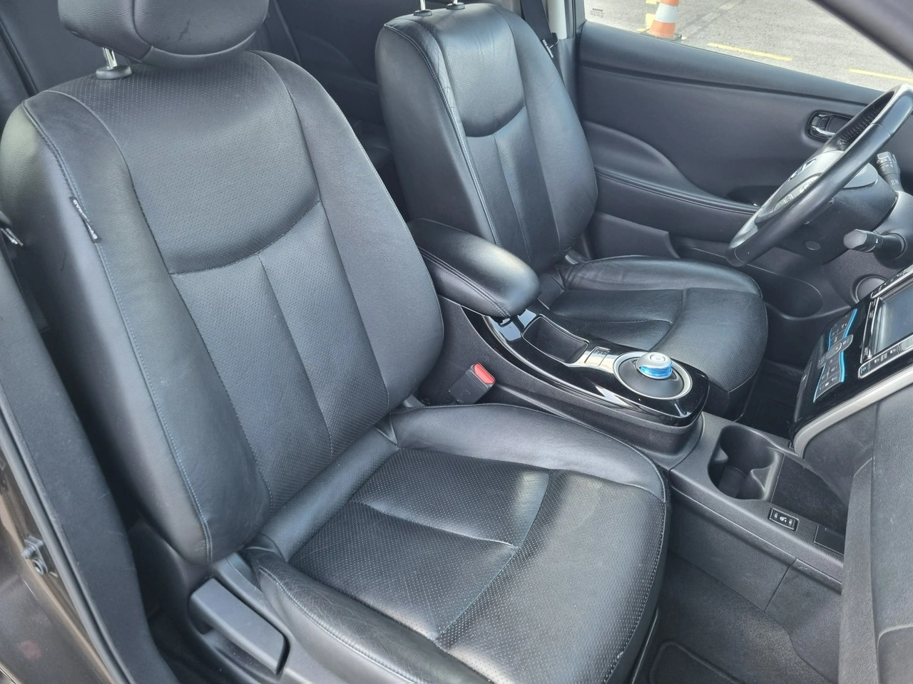 Nissan Leaf - Zdjęcie 19