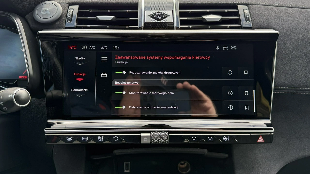 DS Automobiles DS 7 Crossback - Zdjęcie 32