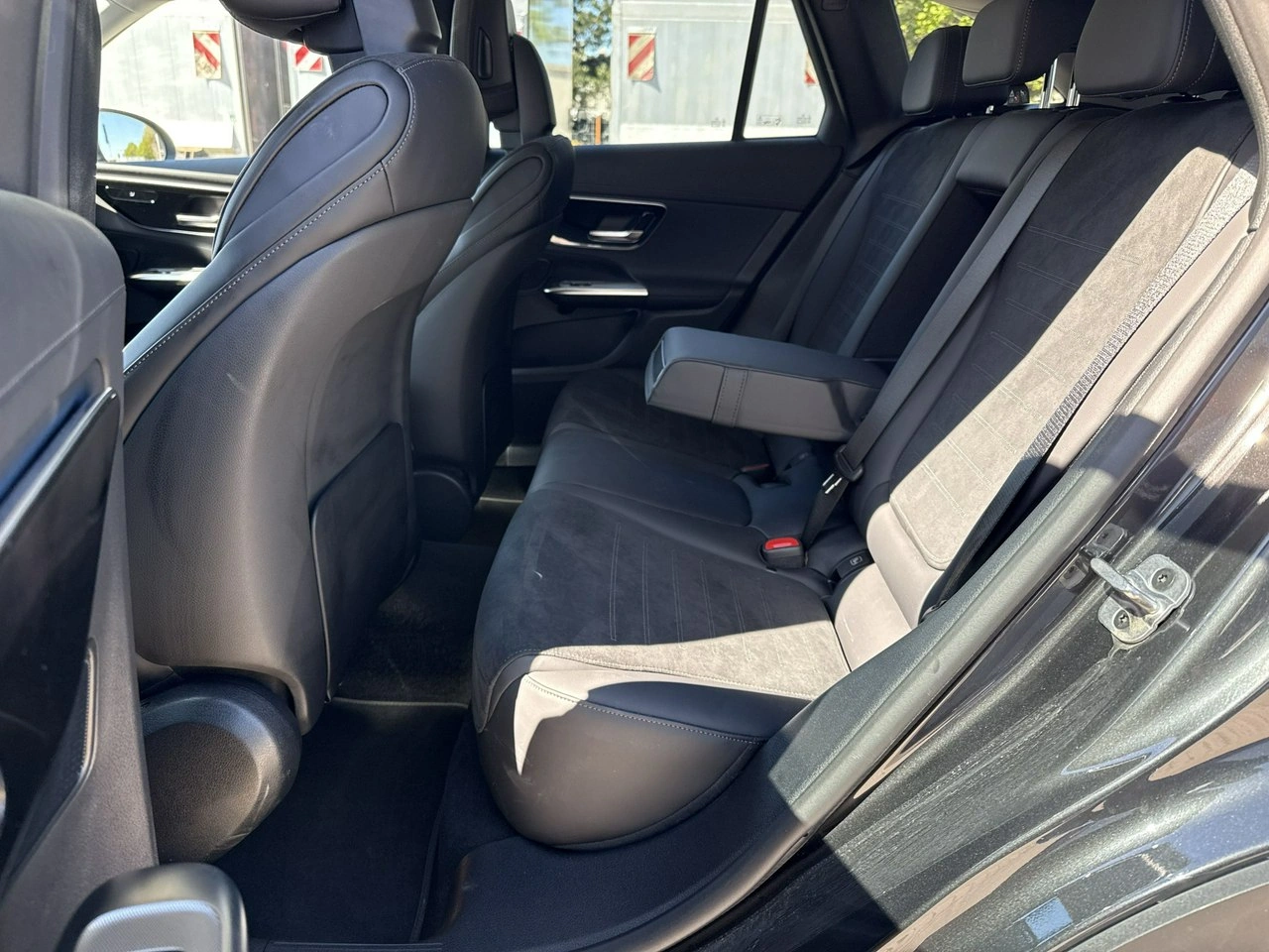 Mercedes GLC 200 - Zdjęcie 14