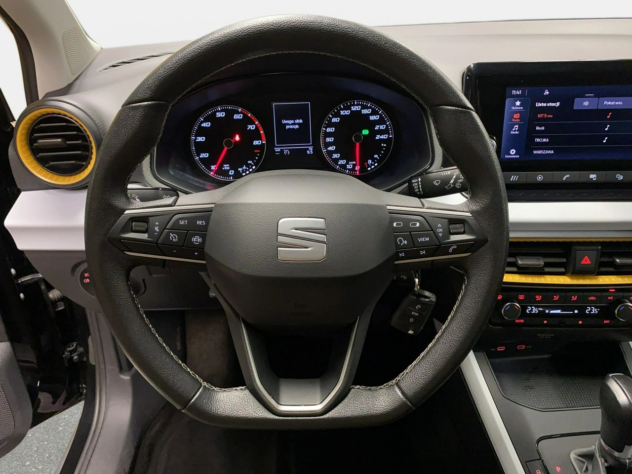 Seat Arona - Zdjęcie 15