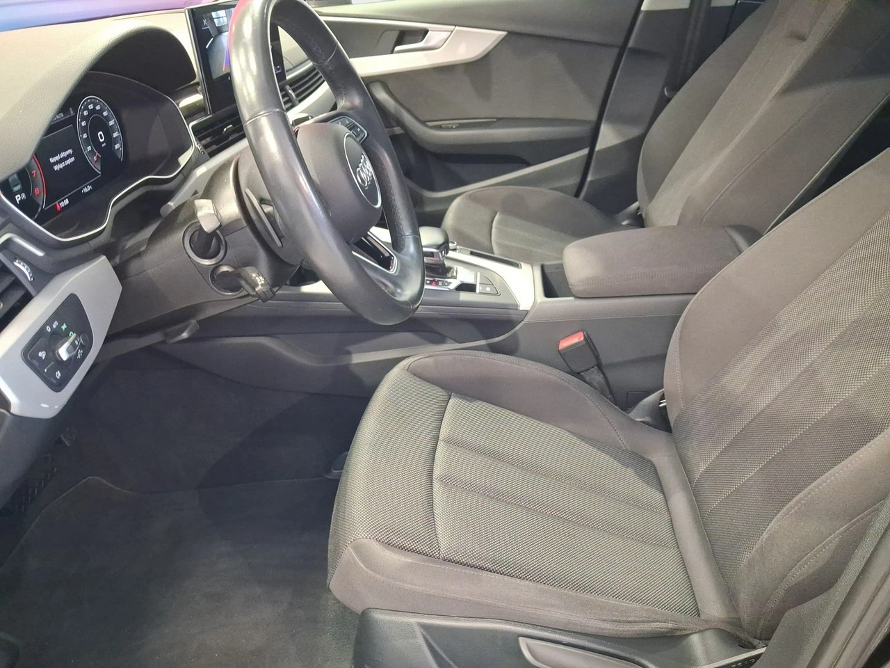 Audi A4 - Zdjęcie 11
