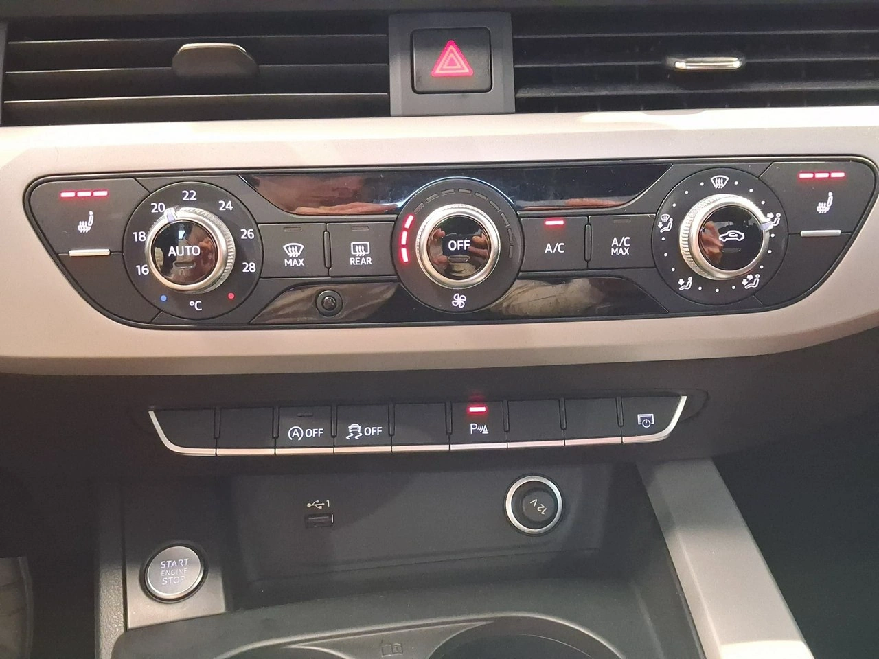 Audi A4 - Zdjęcie 26