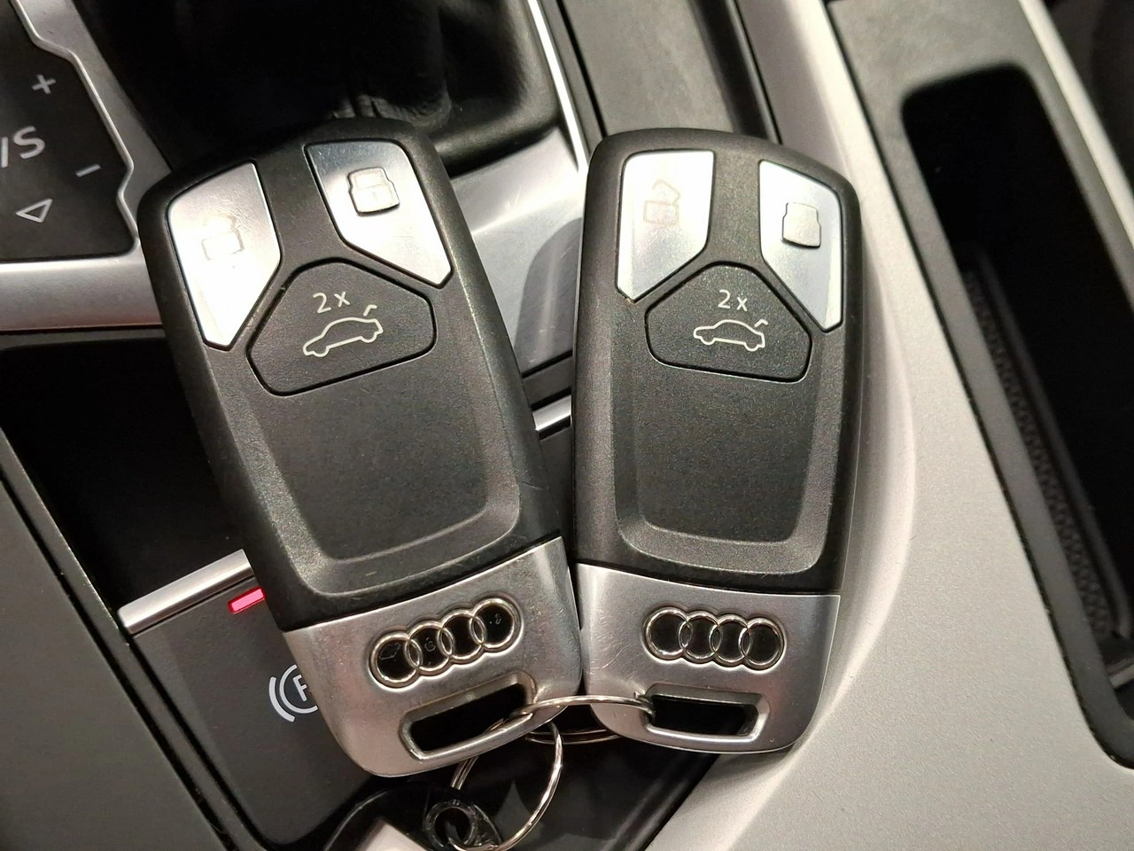 Audi A4 - Zdjęcie 34