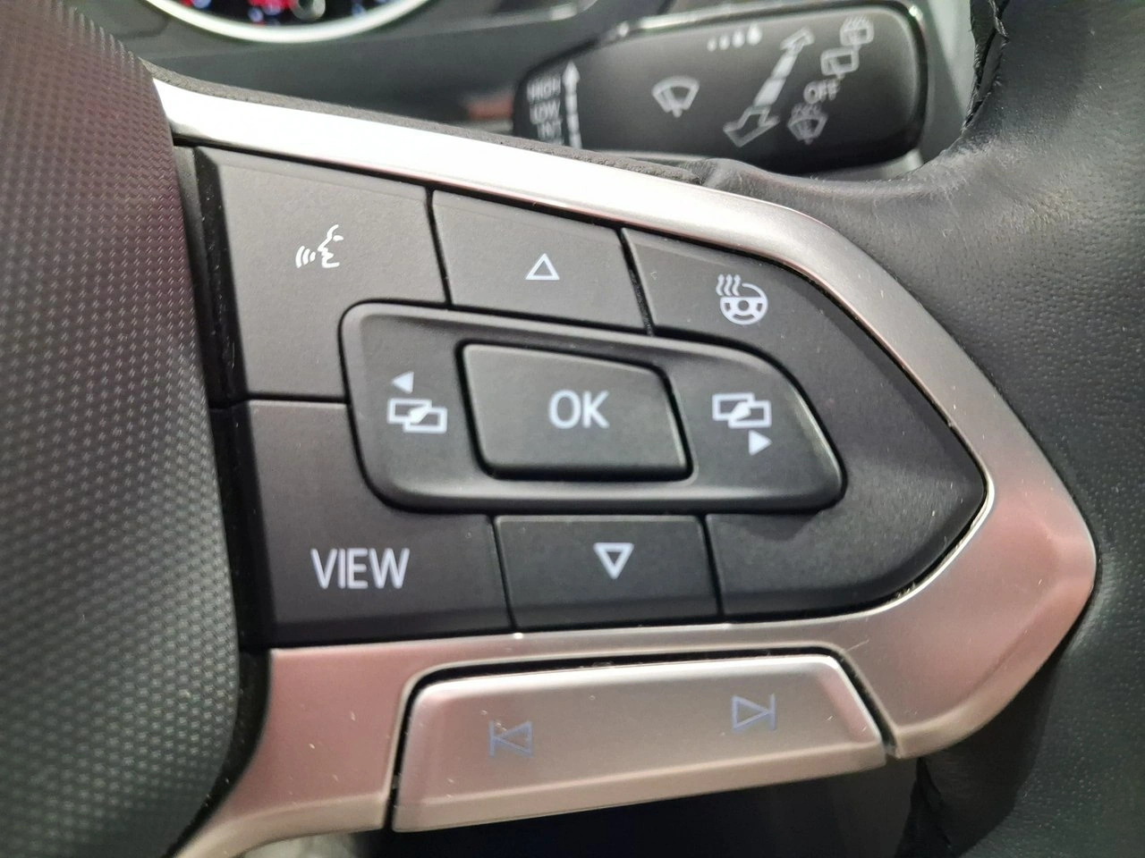 Volkswagen Tiguan - Zdjęcie 19