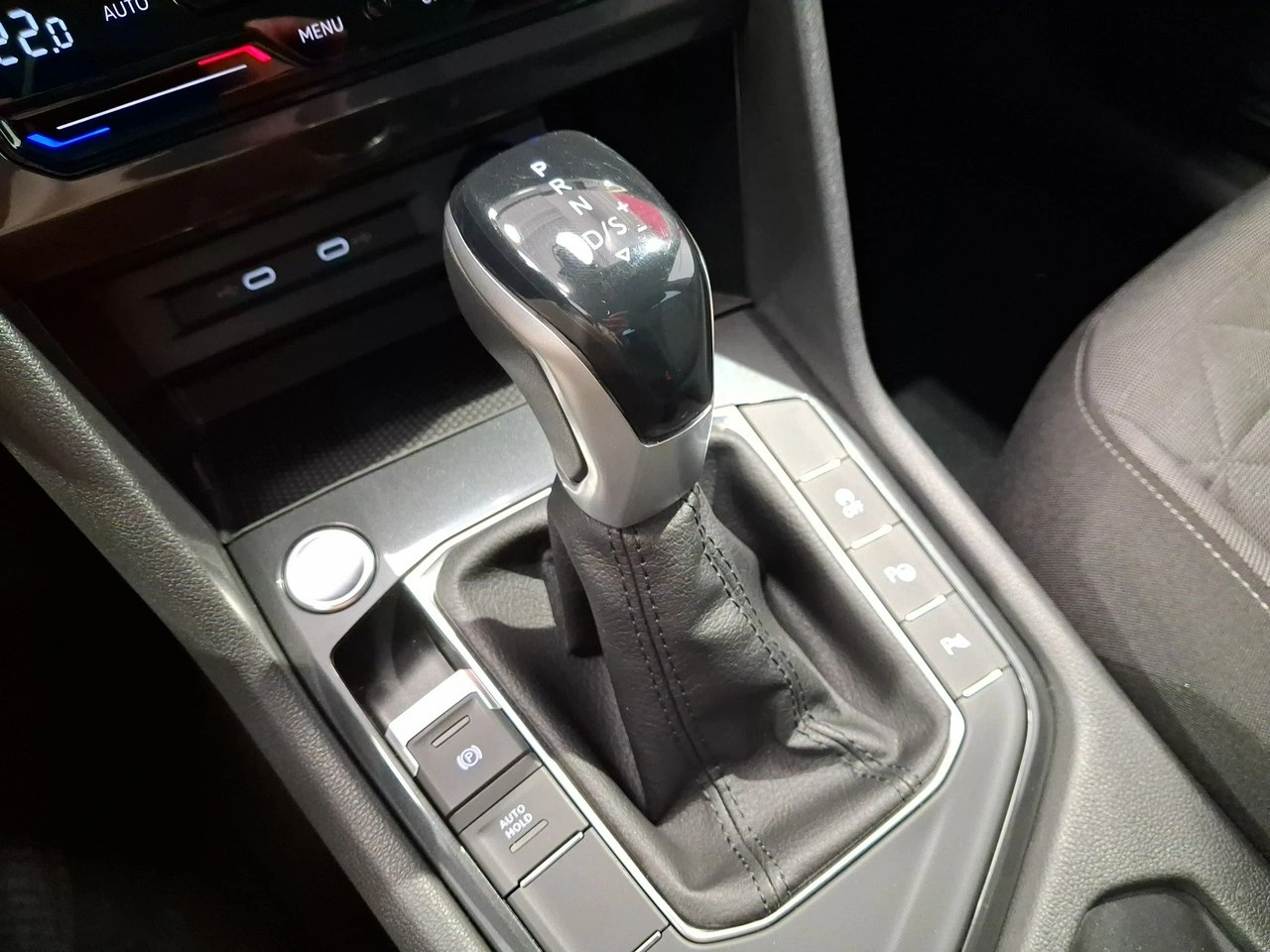 Volkswagen Tiguan - Zdjęcie 24
