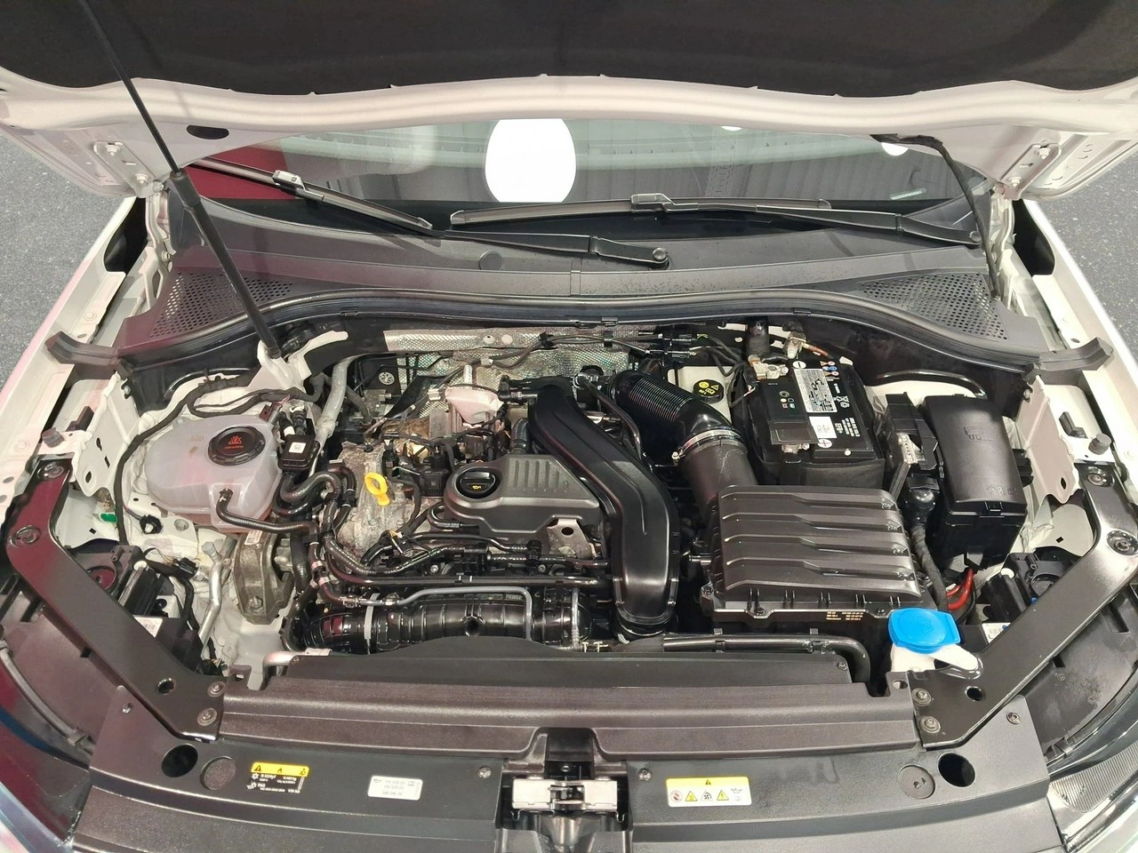 Volkswagen Tiguan - Zdjęcie 36