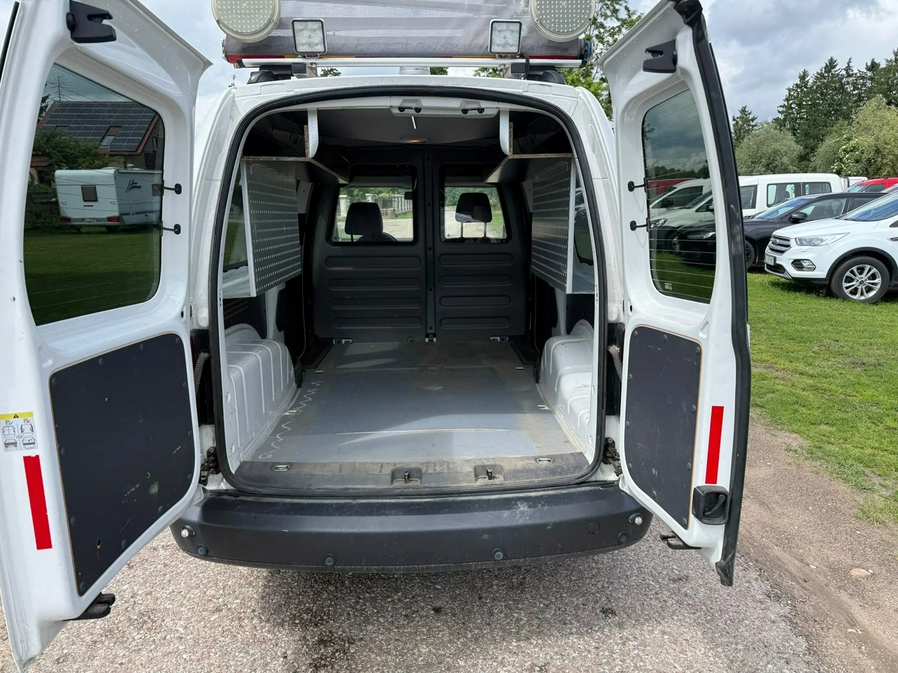 Volkswagen Caddy - Zdjęcie 25