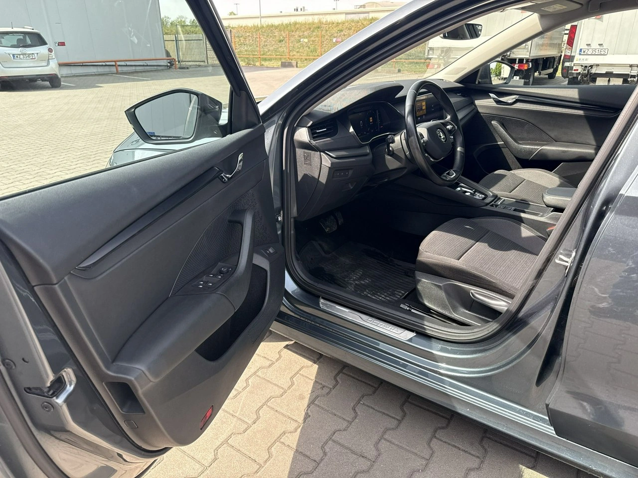 Skoda Octavia - Zdjęcie 9