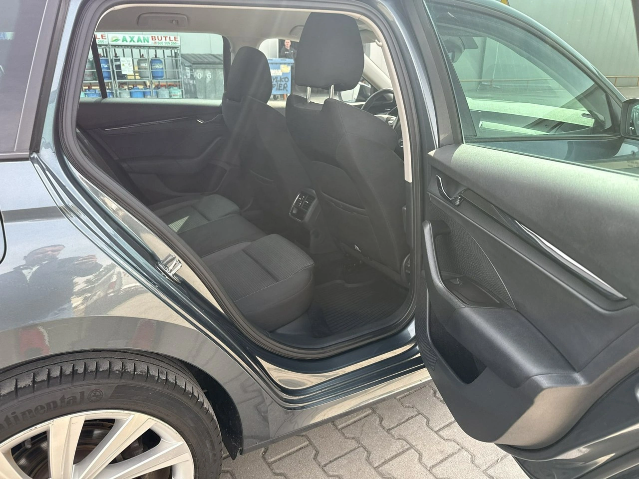 Skoda Octavia - Zdjęcie 16