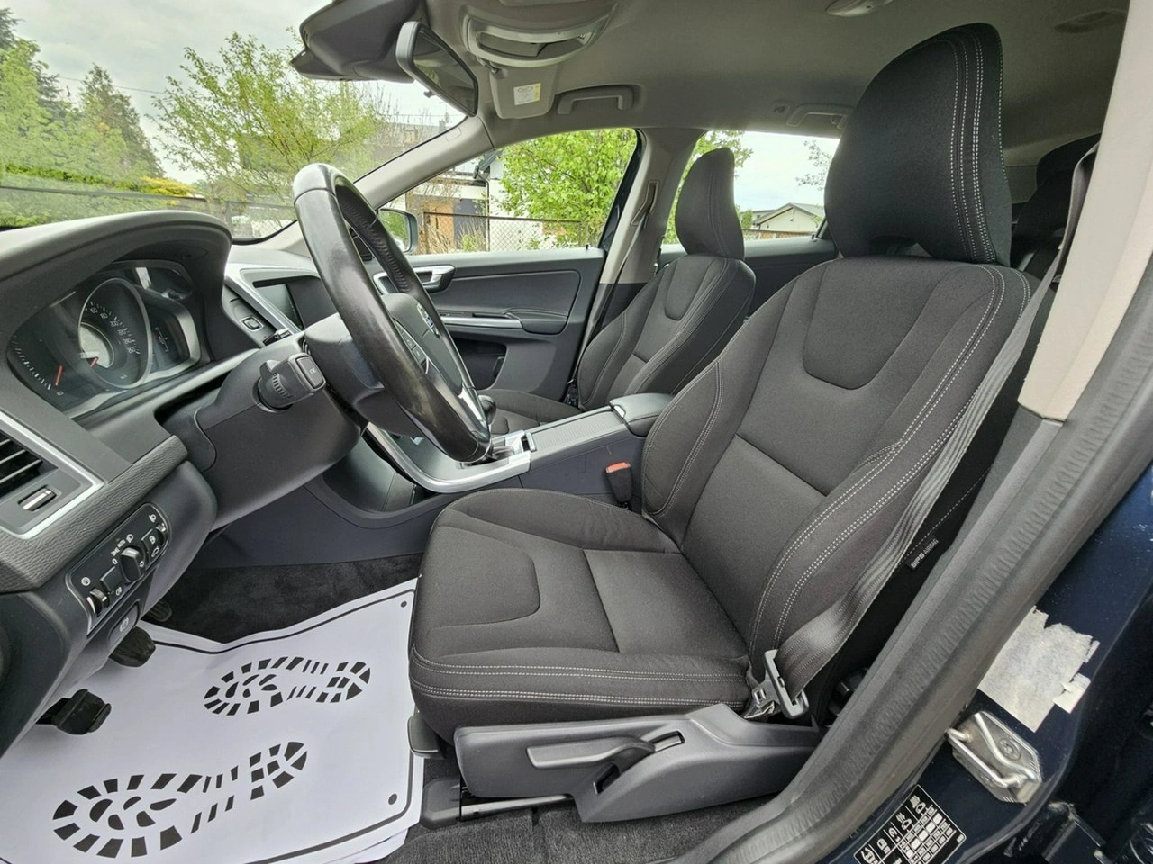 Volvo XC 60 - Zdjęcie 9