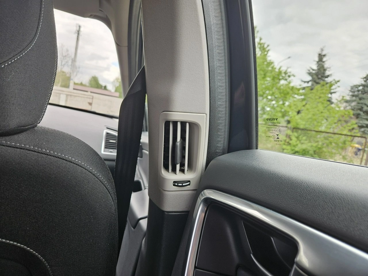 Volvo XC 60 - Zdjęcie 15