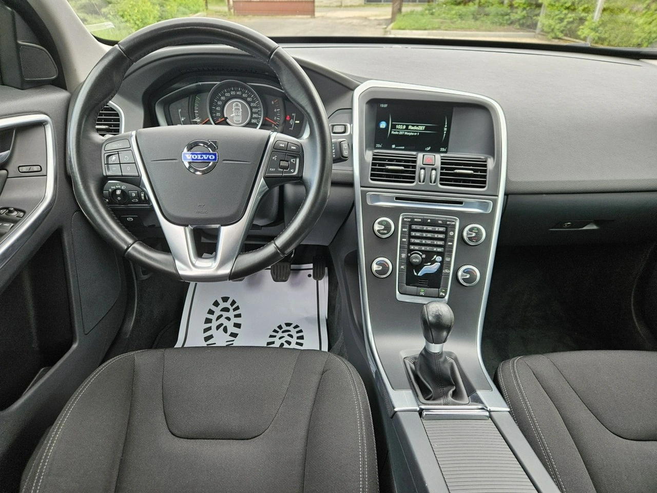 Volvo XC 60 - Zdjęcie 8
