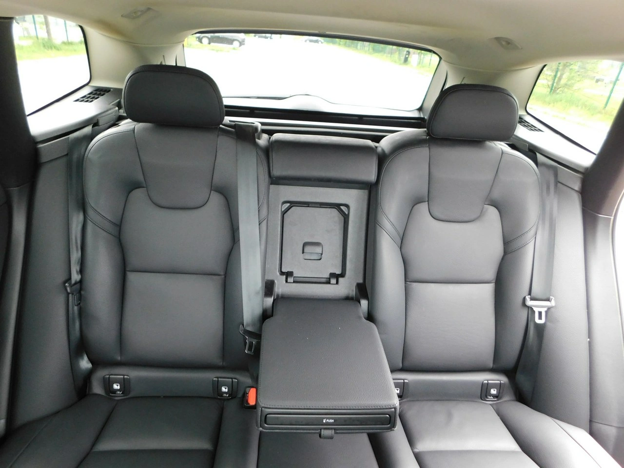 Volvo XC 60 - Zdjęcie 10