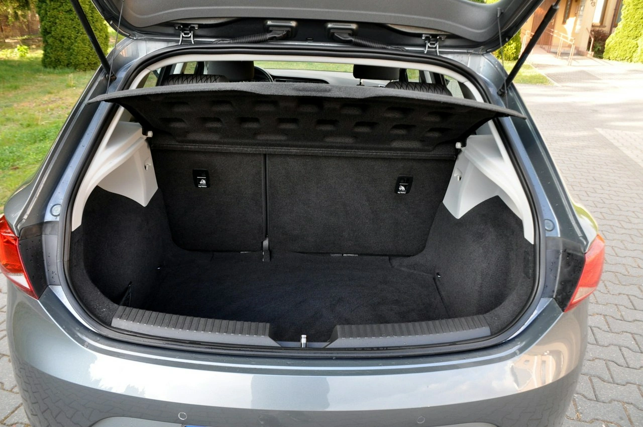 Seat Leon - Zdjęcie 35