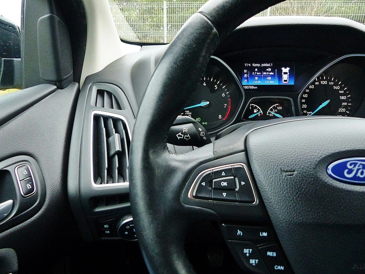 Ford Focus - Zdjęcie 29