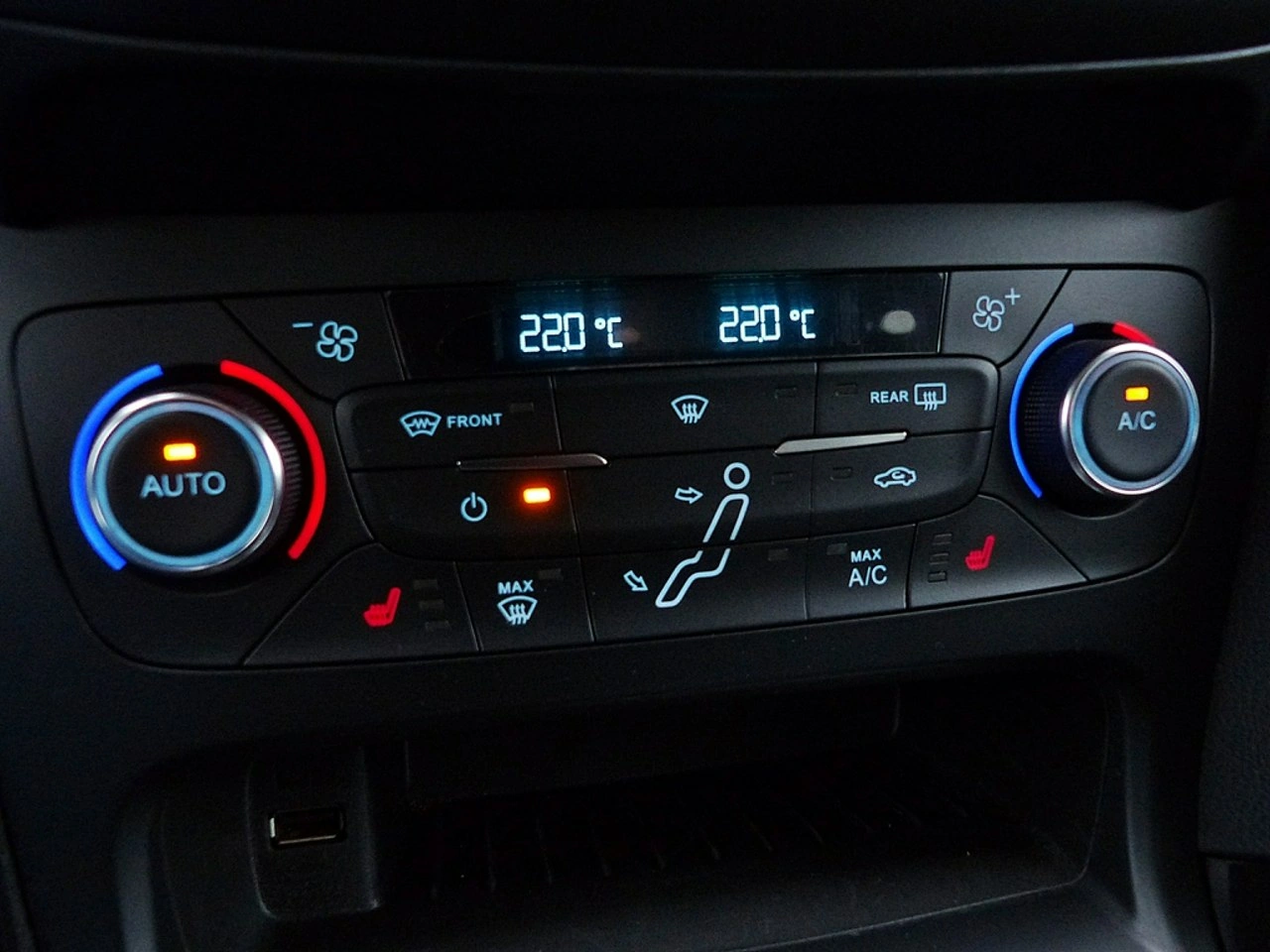 Ford Focus - Zdjęcie 32