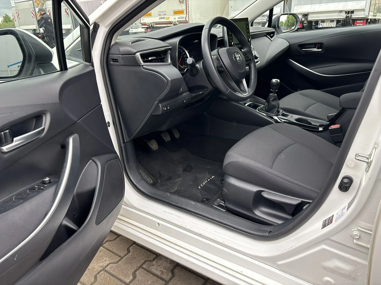 Toyota Corolla - Zdjęcie 9