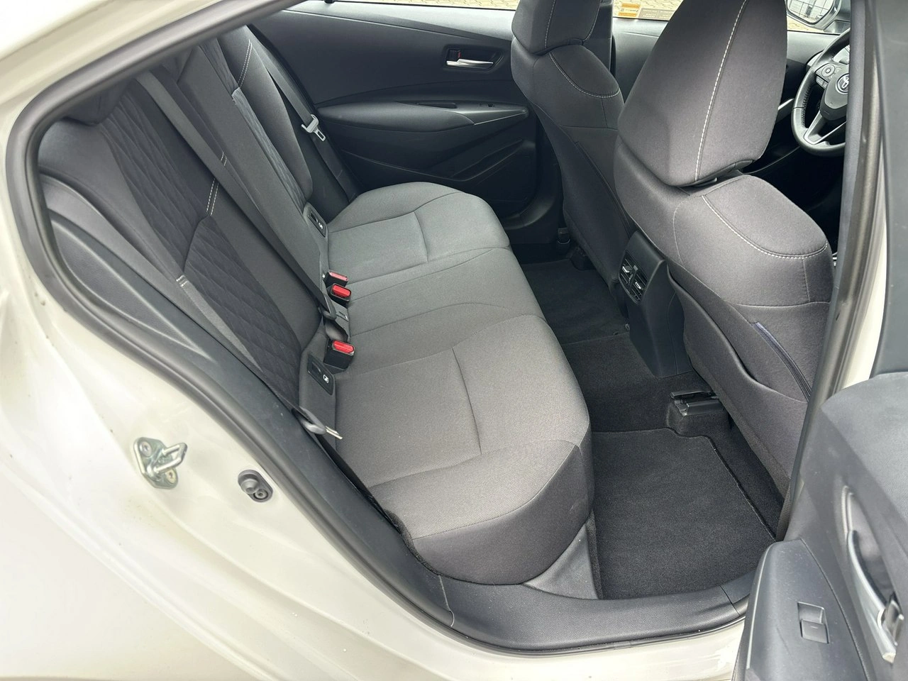 Toyota Corolla - Zdjęcie 12