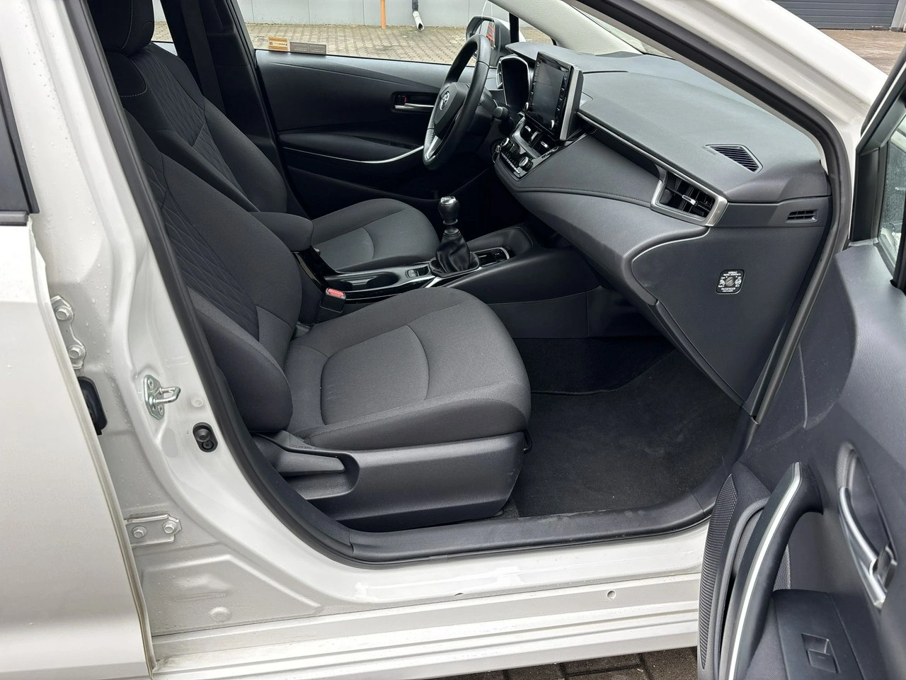 Toyota Corolla - Zdjęcie 14