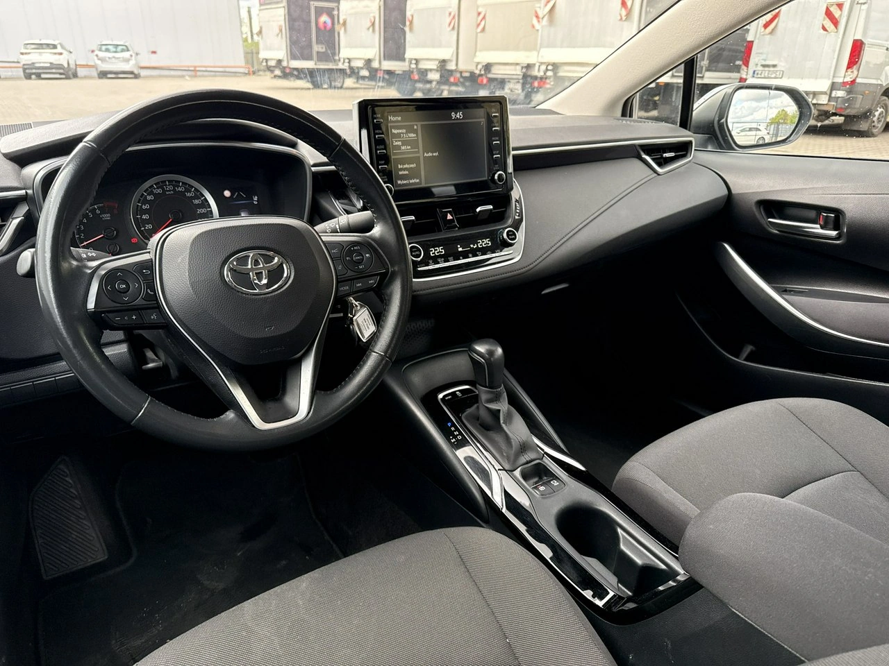 Toyota Corolla - Zdjęcie 12