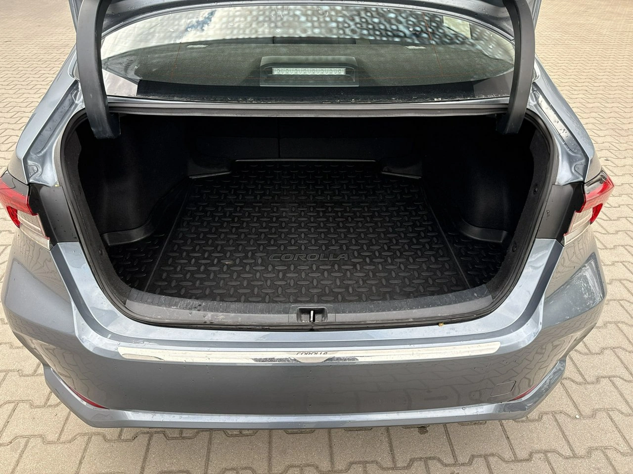 Toyota Corolla - Zdjęcie 15