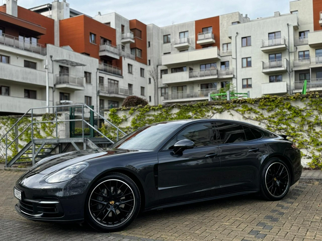 Porsche Panamera - Zdjęcie 10