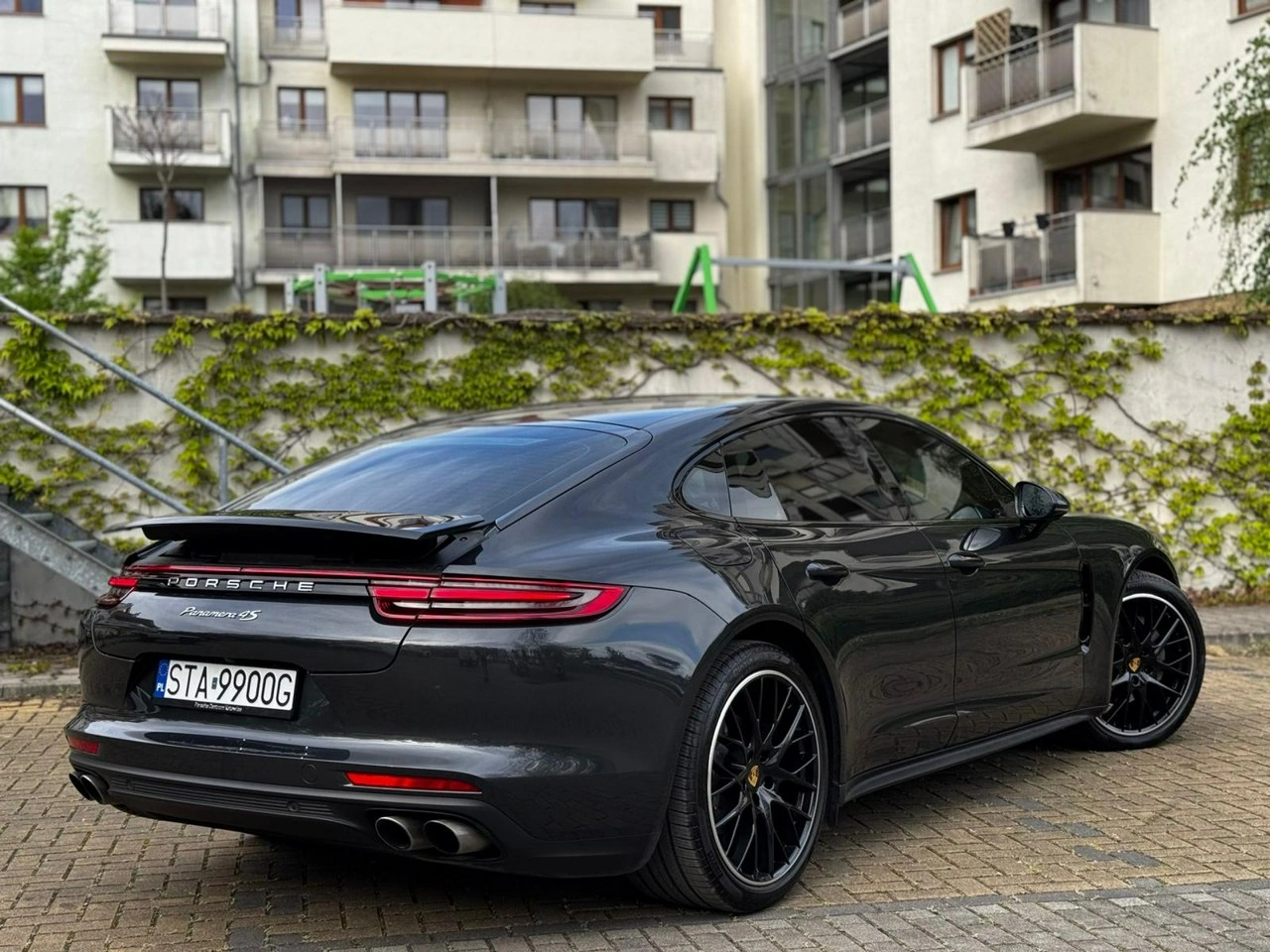 Porsche Panamera - Zdjęcie 15