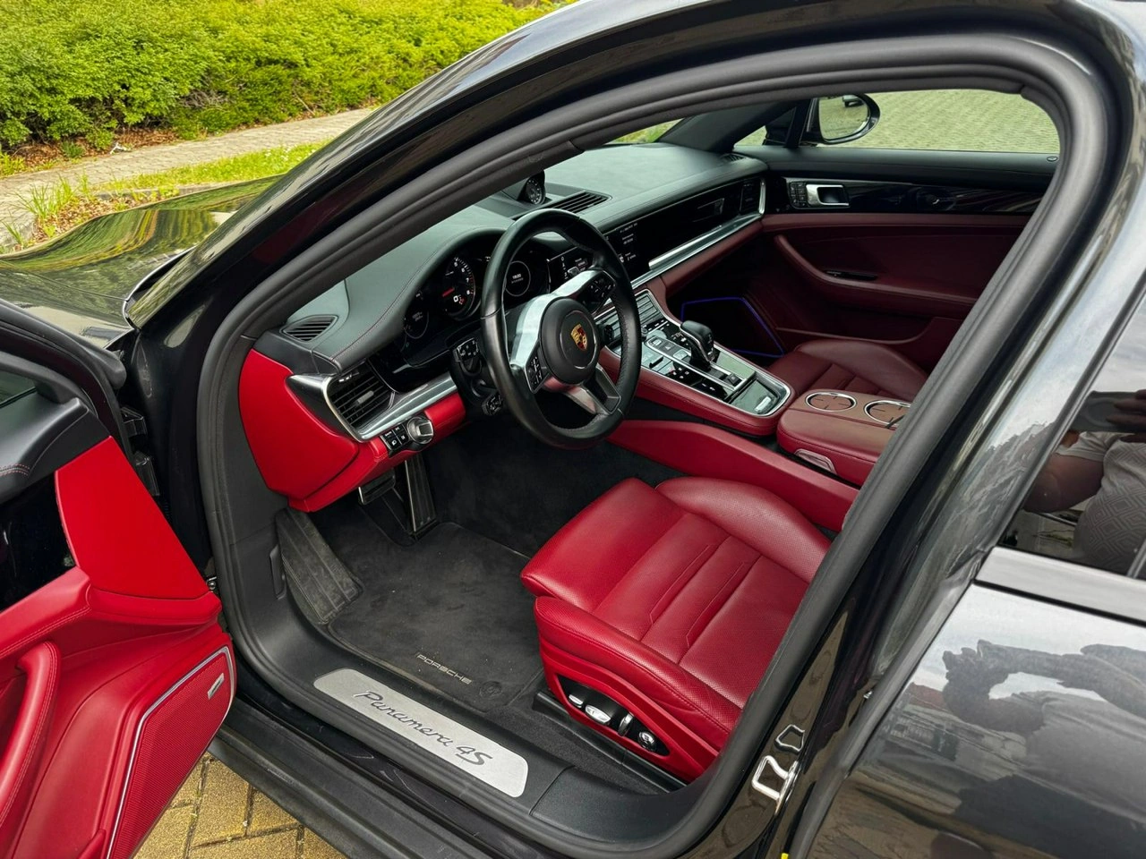 Porsche Panamera - Zdjęcie 16