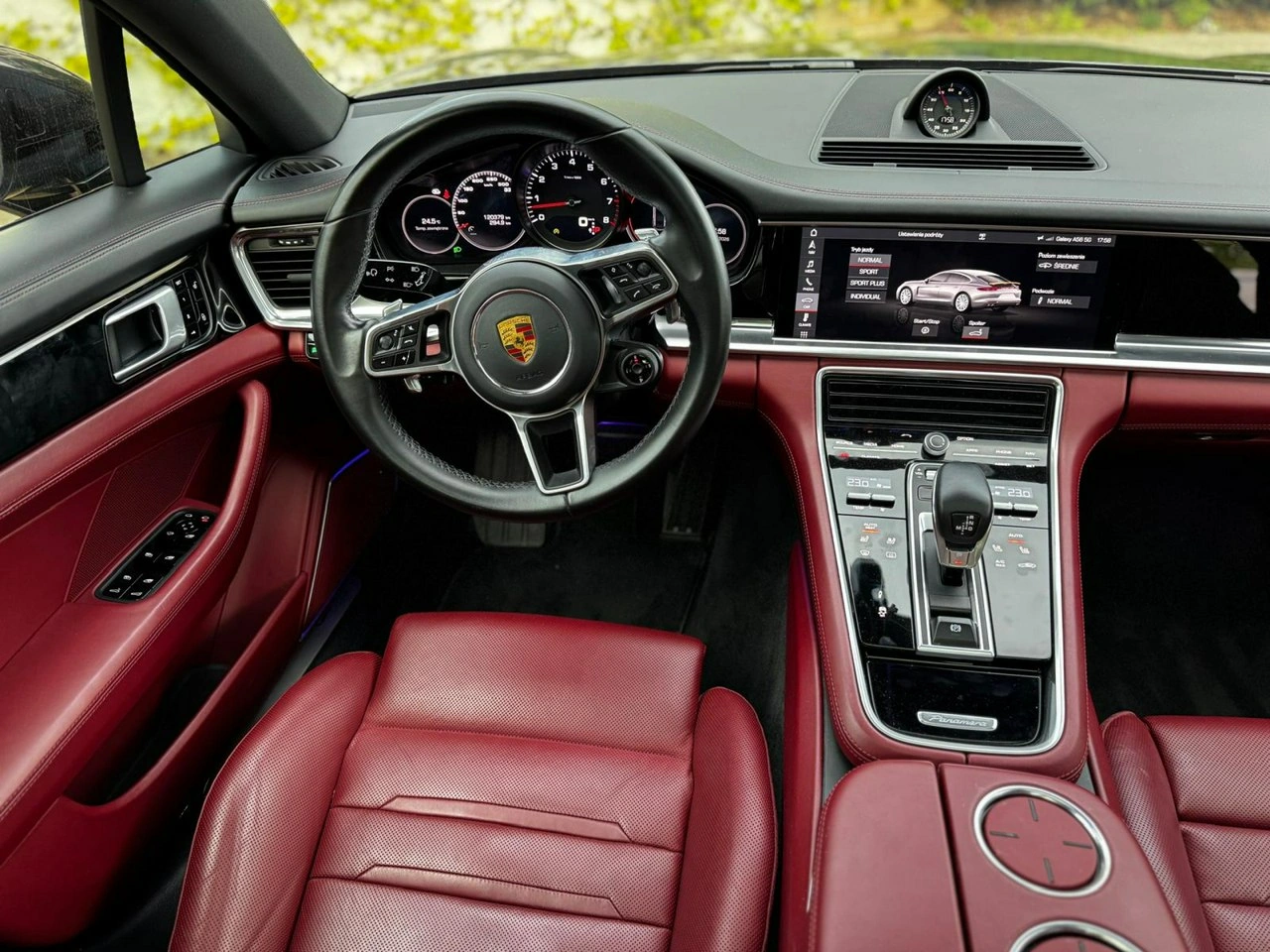 Porsche Panamera - Zdjęcie 18