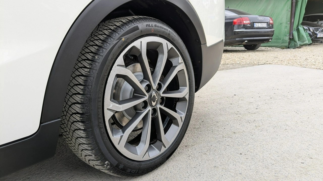 SsangYong XLV - Zdjęcie 41