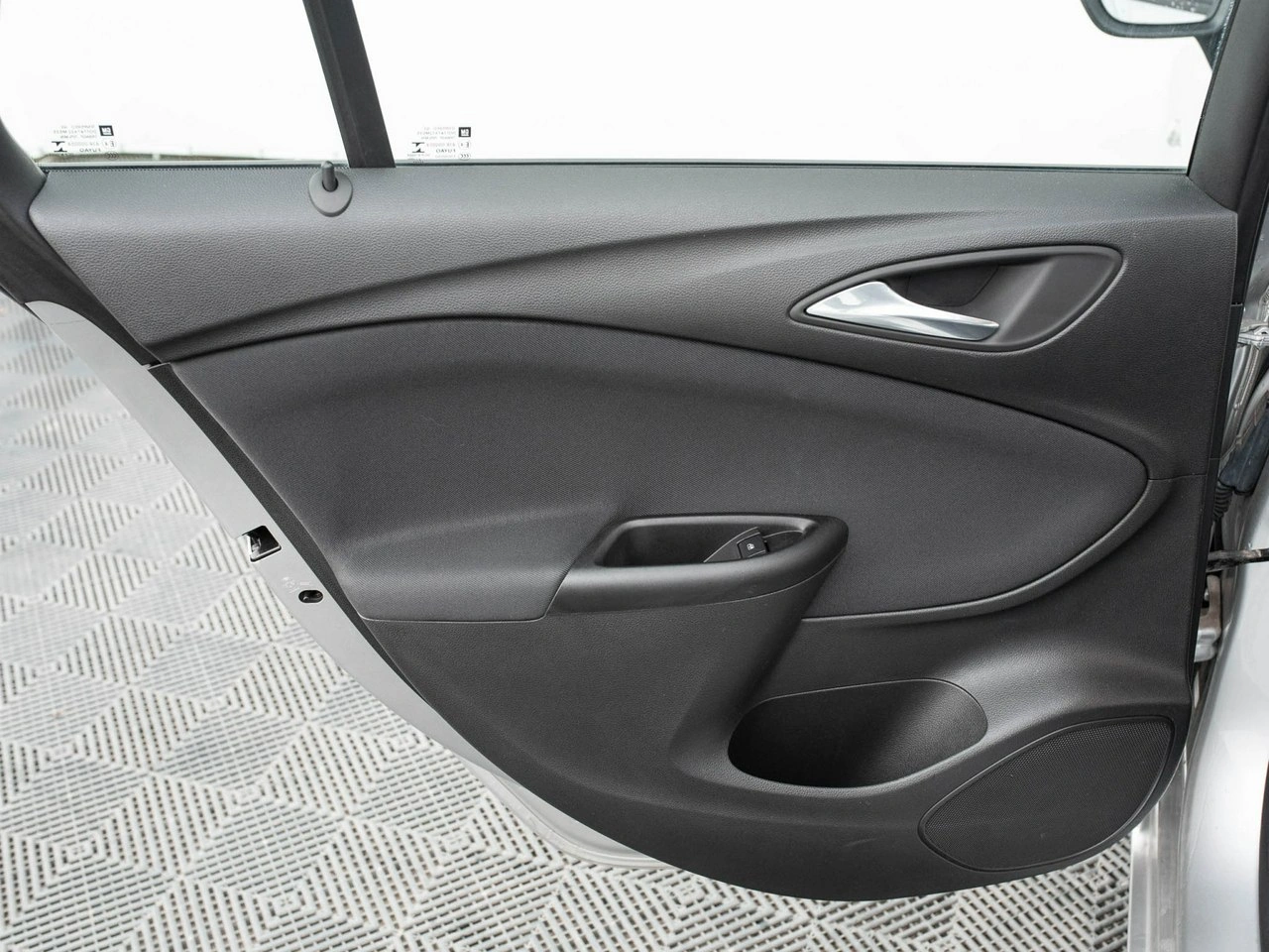 Opel Astra - Zdjęcie 21